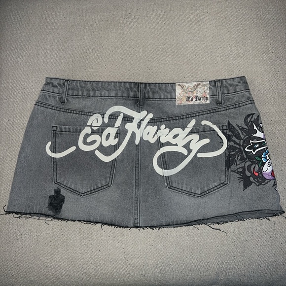 Ed Hardy mini skirt #y2k - Picture 2 of 4